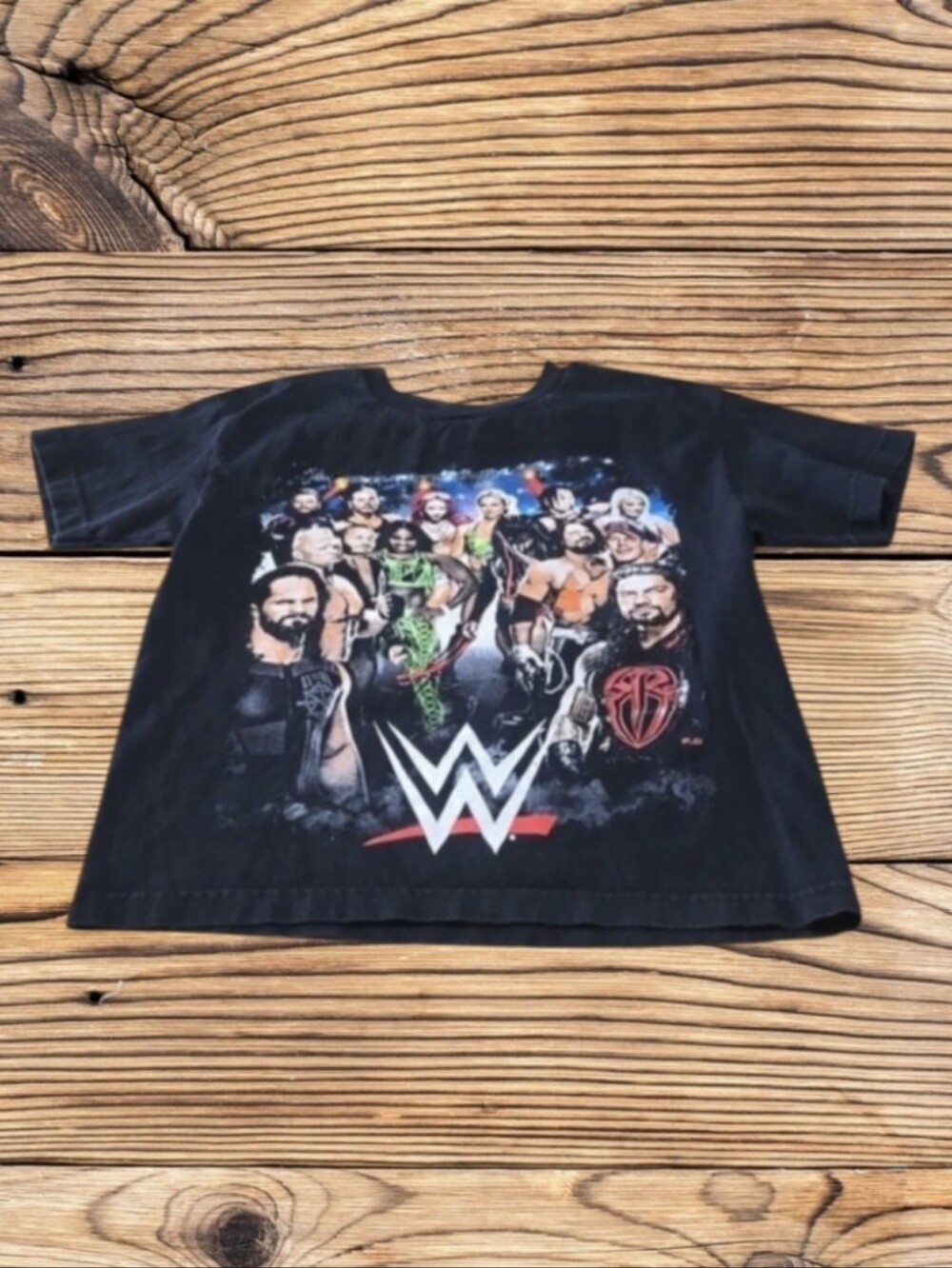 BOY'S WWE SMACKDOWN LIVE TOUR SHIRT